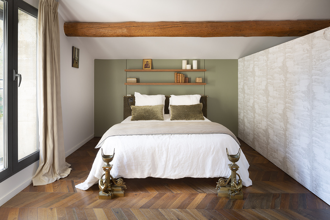 6B2CD7AC-271F-4ED2-9AA6-8E5F8CD10990_1_105_c