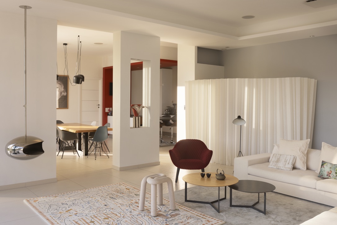 2_0BDBF548-C012-484A-BCFF-1B6AF8AABD57_1_105_c