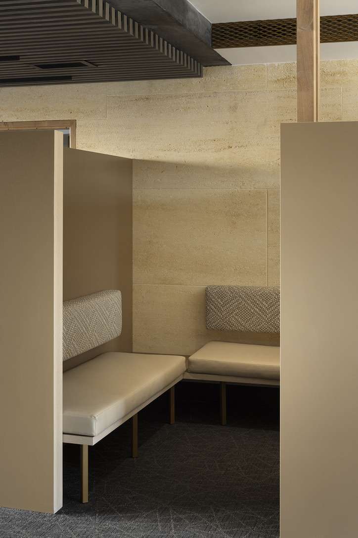 BUREAUX Lunel Sandrine Gauquier